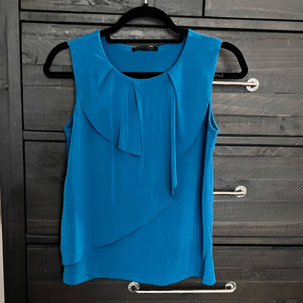NWT Banana Republic Top. XS.